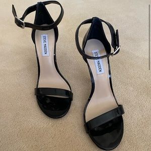 🆕 Steve Madden black patent leather heels | Sz 8